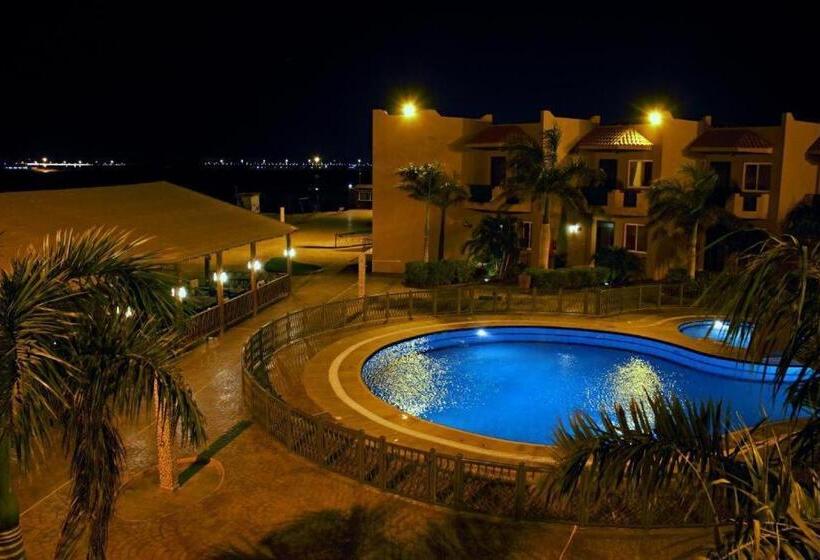 ツーベッドルーム　ヴィラ, Alahlam Resort Yanbu