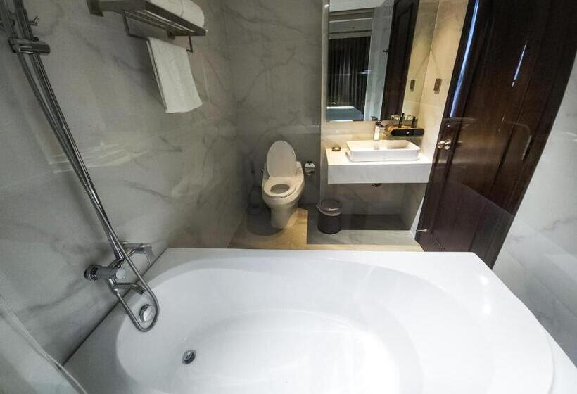 اتاق لوکس با چشمانداز دریا, Cordial Grand Hotel My Khe Beach