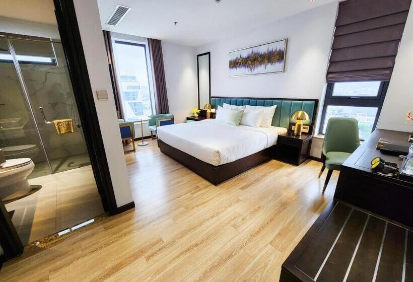 اتاق لوکس با تخت بزرگ, Cordial Grand Hotel My Khe Beach