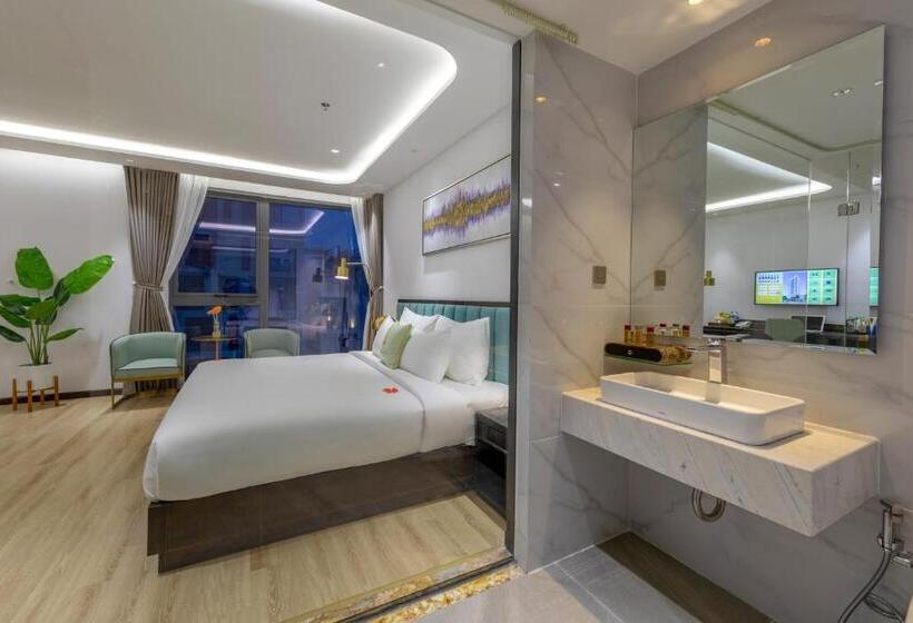 اتاق استاندارد با تخت بزرگ, Cordial Grand Hotel My Khe Beach