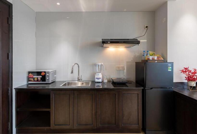 سوییت خانوادگی, Cordial Grand Hotel My Khe Beach