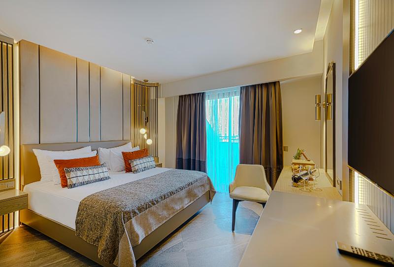 Pokój Rodzinny Widok Morze, Calyptus Kirman Premium Ultra All Inclusive