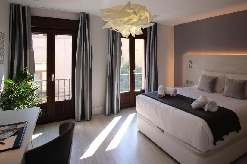 اتاق لوکس, Palacio La Floresta