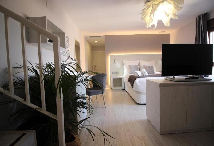 اتاق لوکس, Palacio La Floresta