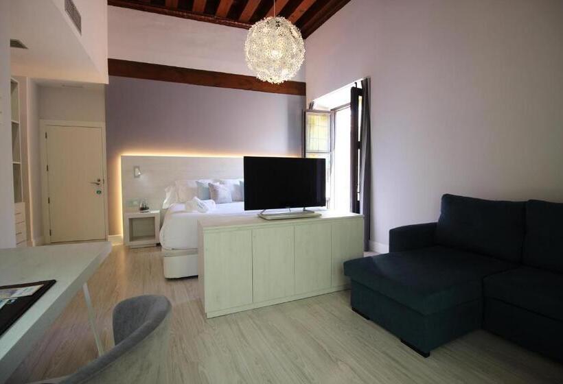 سوییت جونیور, Palacio La Floresta