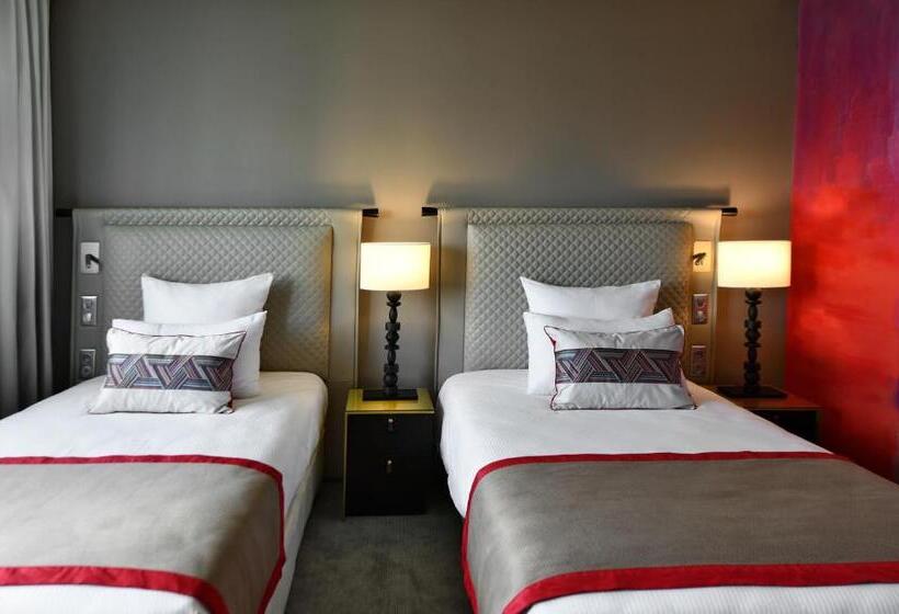 اتاق سوپریور, Mövenpick Hotel Abidjan