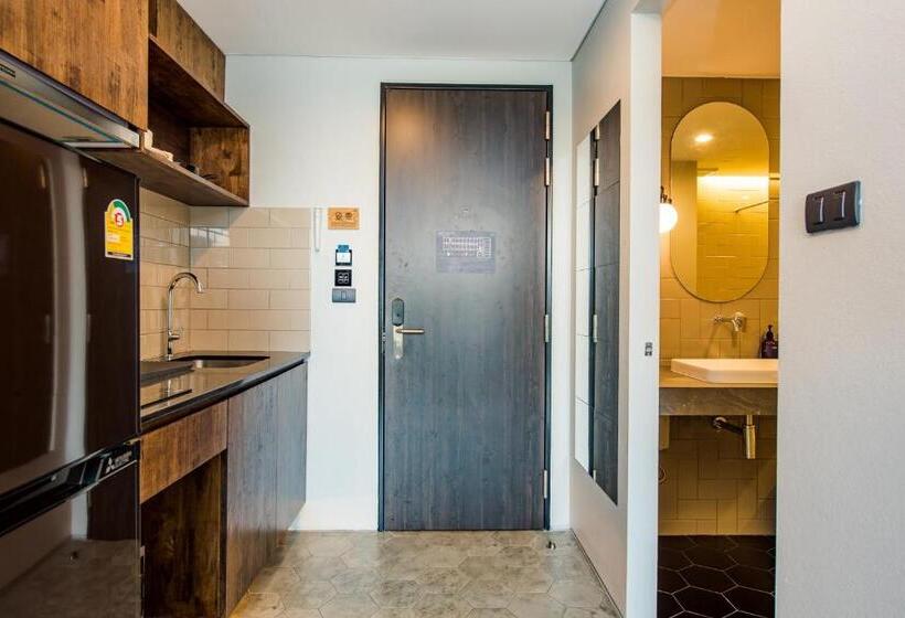 Deluxe Studio, Seamira House Huahin   Sha