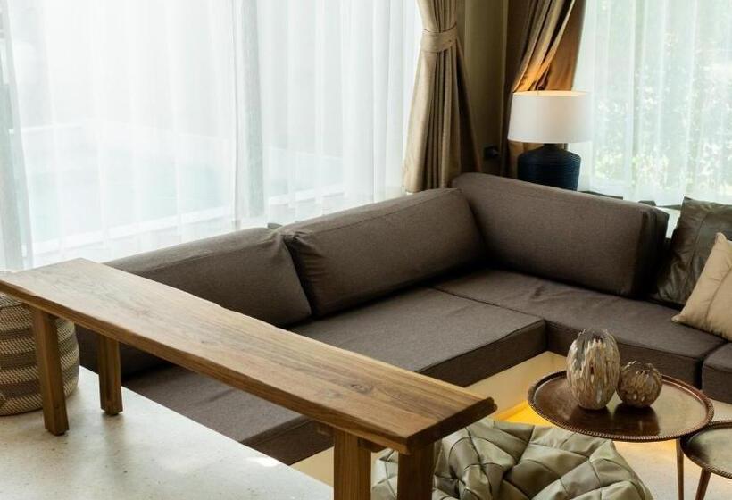 2 Bedroom Villa, Seamira House Huahin   Sha