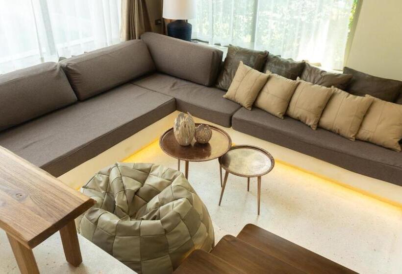 3 Bedroom Villa, Seamira House Huahin   Sha