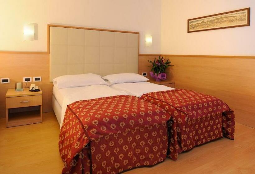 클래식 룸, Club Hotel E Residence La Vela