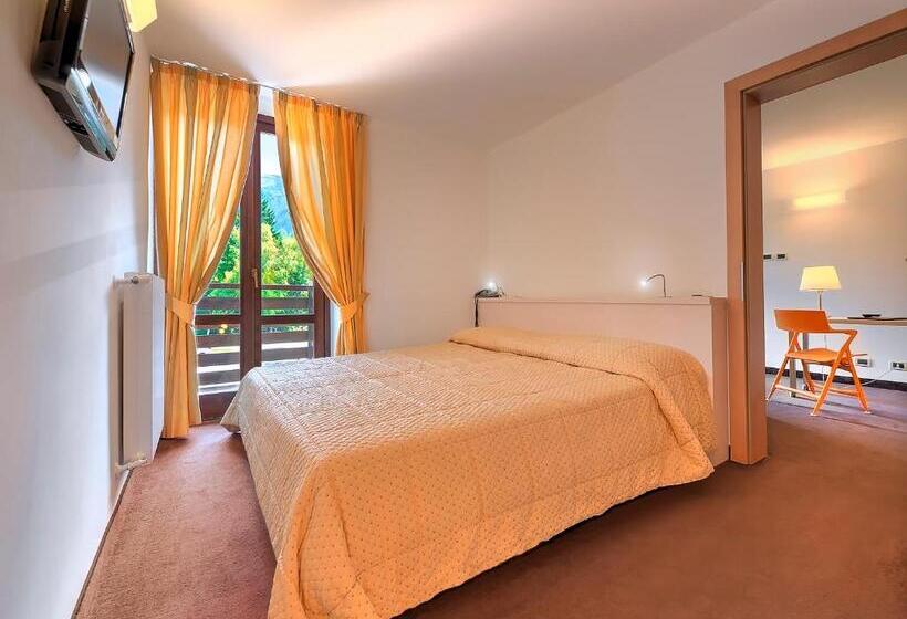 غرفة عائلية, Alaska