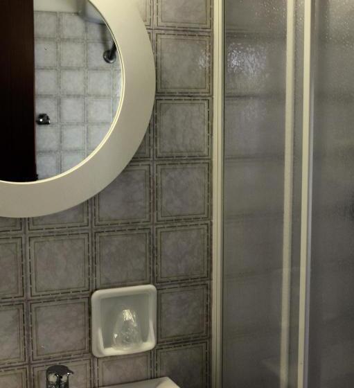 اتاق استاندارد, Albergo Italia