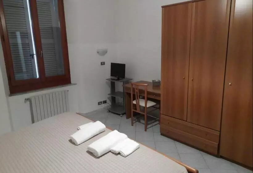 اتاق استاندارد سه نفره, Albergo Italia