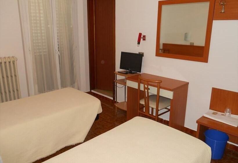 اتاق استاندارد, Albergo Italia