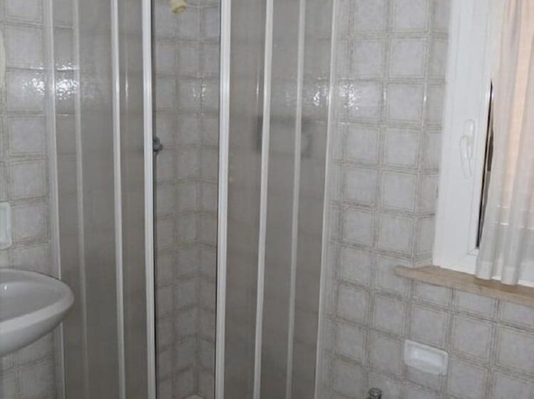 اتاق استاندارد, Albergo Italia