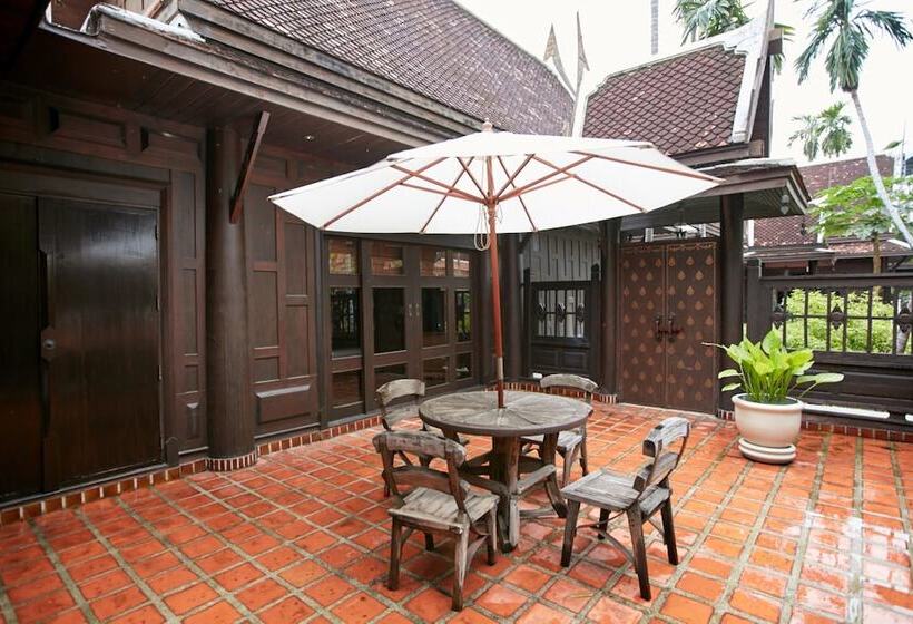 فيلا 3 غرف نوم, The Davis Bangkok