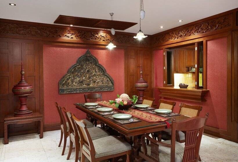 ویلای 3 خوابه, The Davis Bangkok