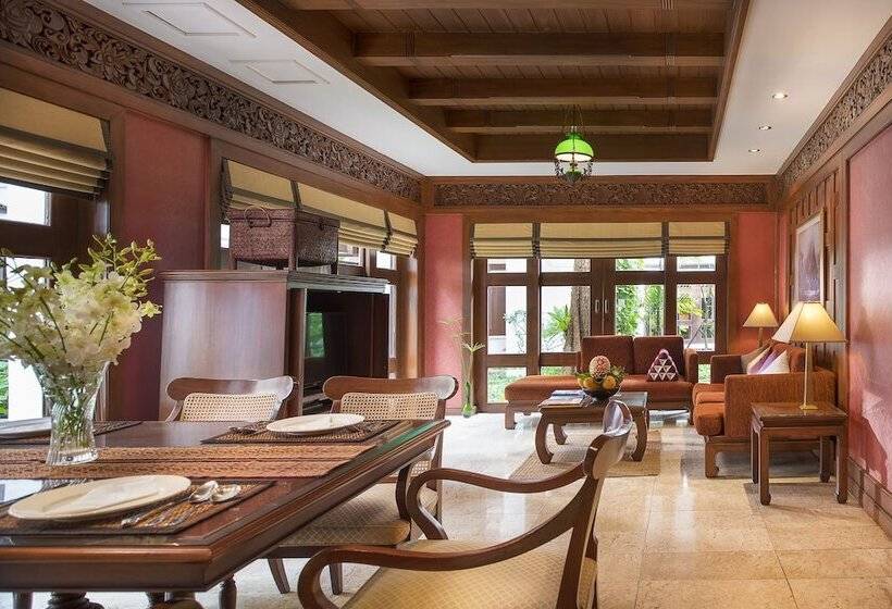 ویلای 3 خوابه, The Davis Bangkok