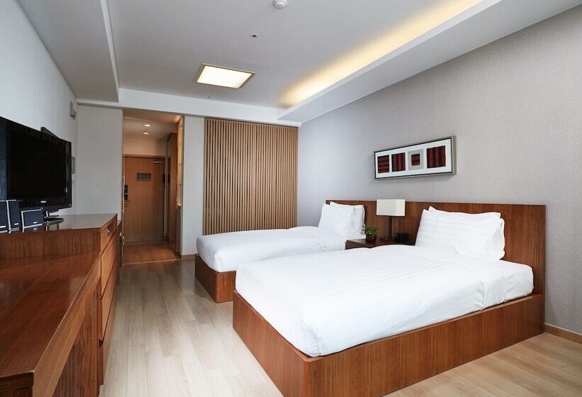 スタンダードスタジオ, Fraser Place Central Seoul