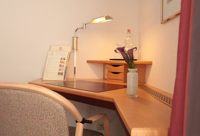 컴포트 룸, Haus Duden