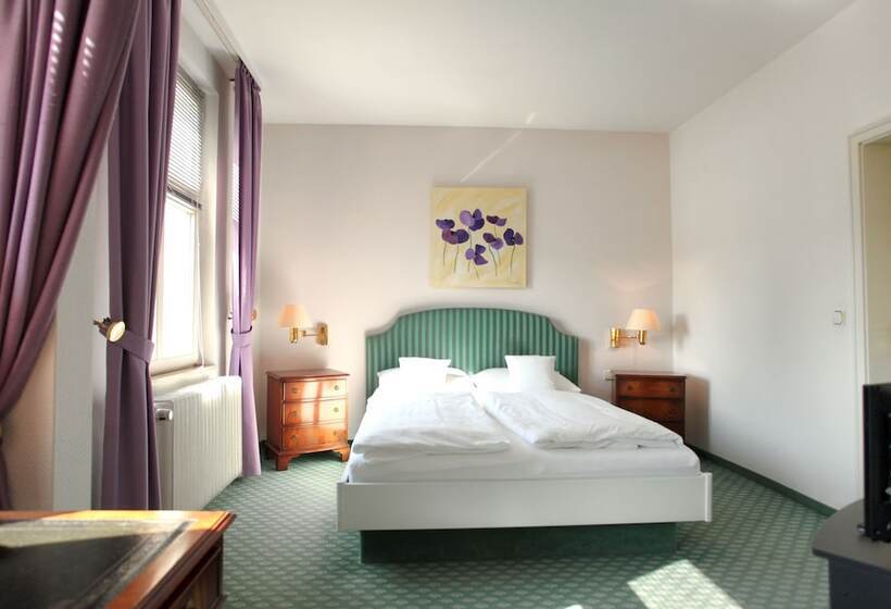 주니어 스위트, Haus Duden