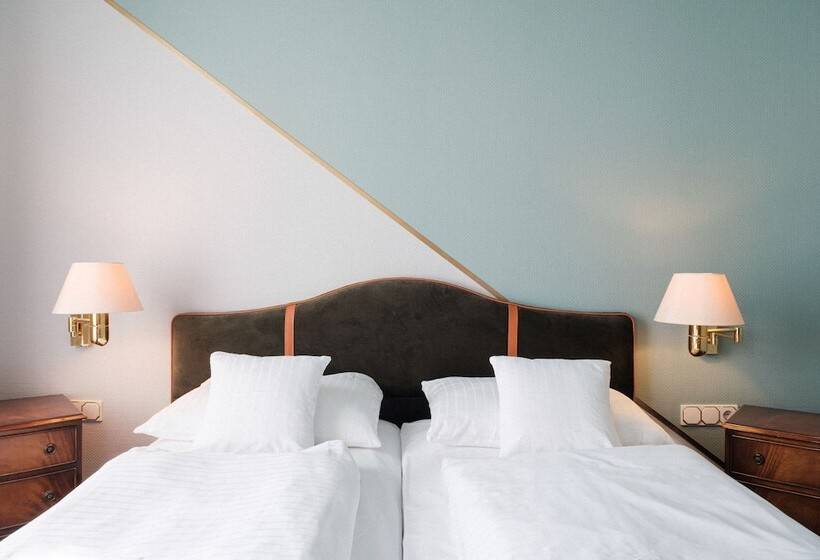 주니어 스위트, Haus Duden