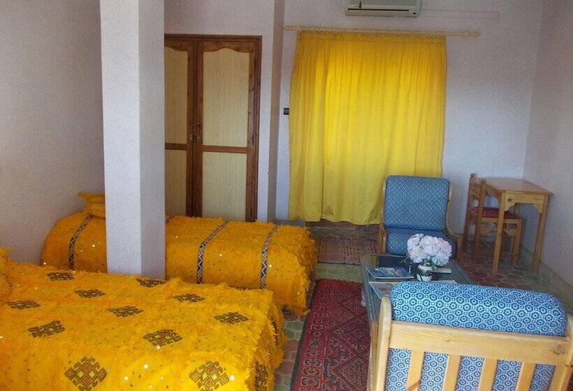 اتاق استاندارد چهار تخته, La Perle Du Draa