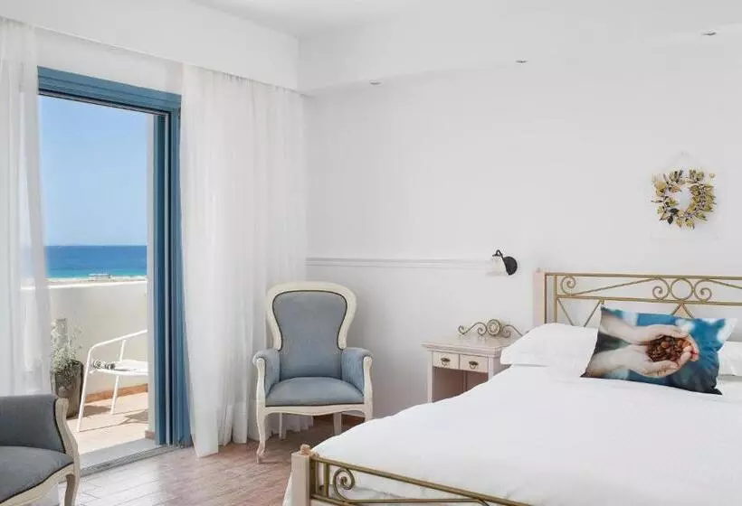 オーシャンビュースタンダードルーム, Lagos Mare
