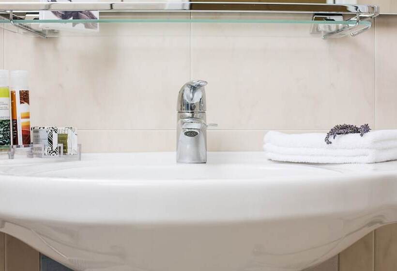 Номер Стандарт Боковой Вид на Море, Lagos Mare