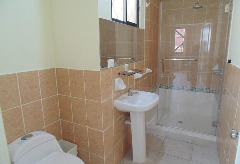 غرفة قياسية, Las Peñas