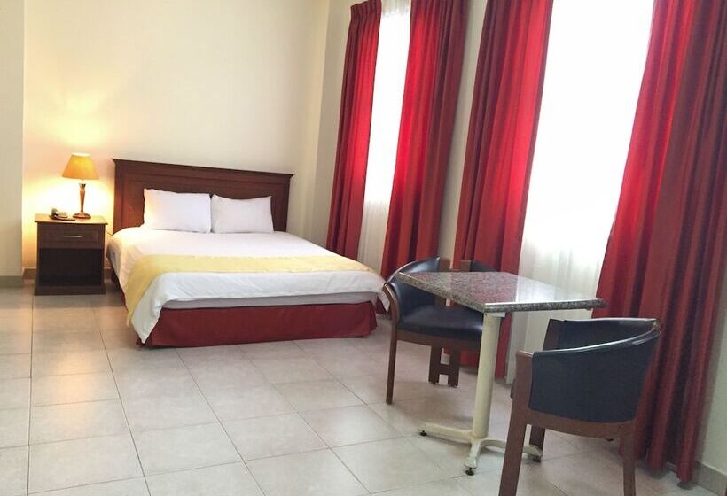 غرفة قياسية, Las Peñas