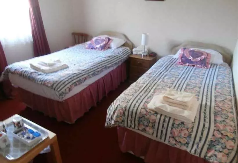 スタンダードルーム, Monorene Guest House