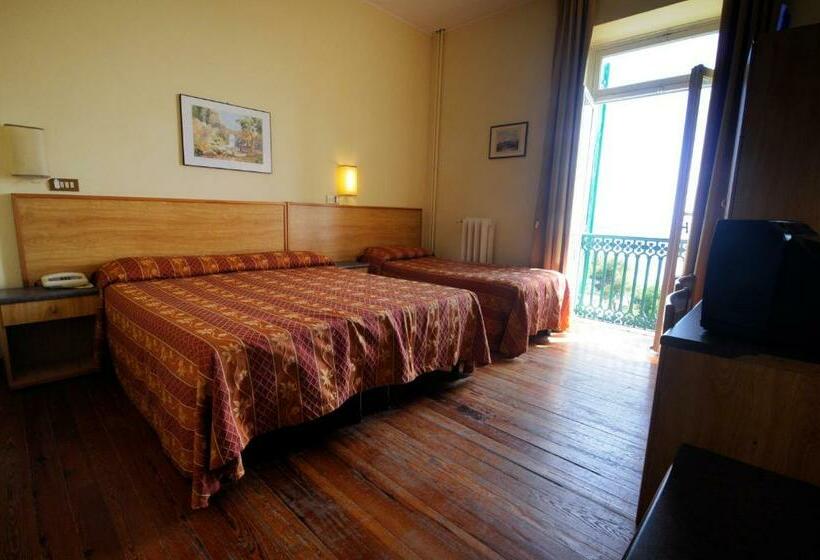 Triple Room Sea View, Petit Royal