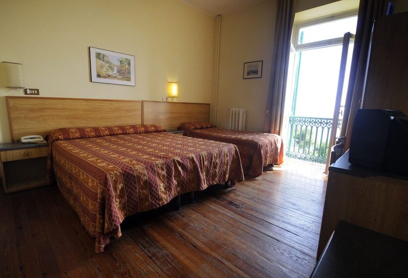 Triple Room Sea View, Petit Royal