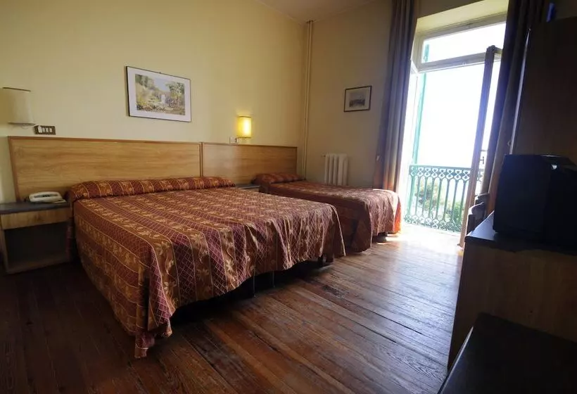 Triple Room Sea View, Petit Royal
