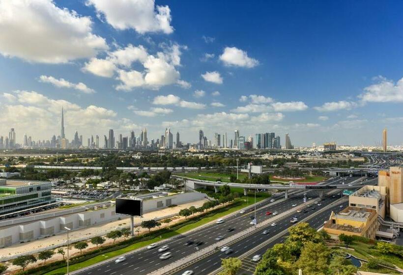 Люкс, Raffles Dubai