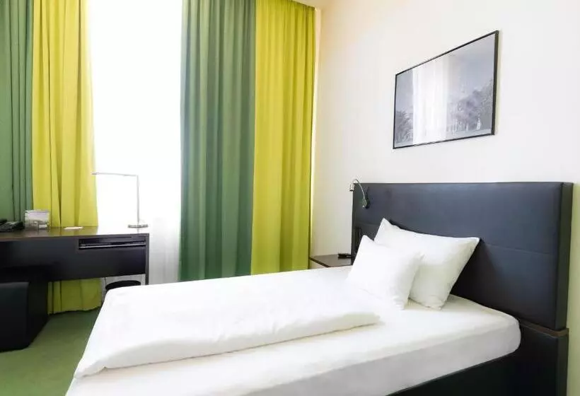 اتاق اکونومی یک تخته, Rainers Hotel Vienna