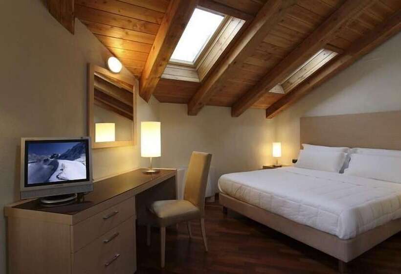 マウンテンビュースタンダードルーム, Savoia Resort