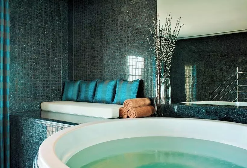 Deluxe Suite King Bed, The Westin Dubai Mina Seyahi Beach Resort And Waterpark