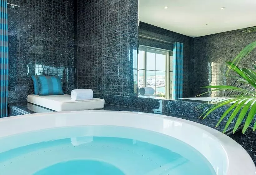 Deluxe Suite King Bed, The Westin Dubai Mina Seyahi Beach Resort And Waterpark