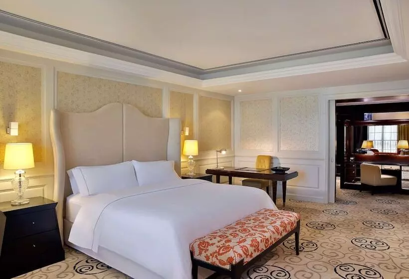 Deluxe Suite King Bed, The Westin Dubai Mina Seyahi Beach Resort And Waterpark