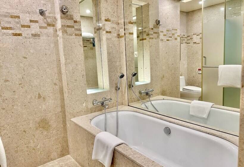 주니어 스위트, Swissotel Foshan, Guangdong