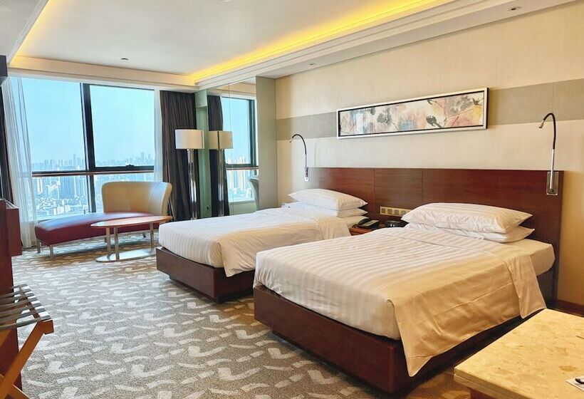标准间, Swissotel Foshan, Guangdong