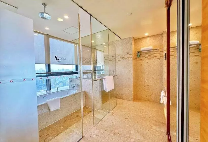 エクゼクティブルーム, Swissotel Foshan, Guangdong