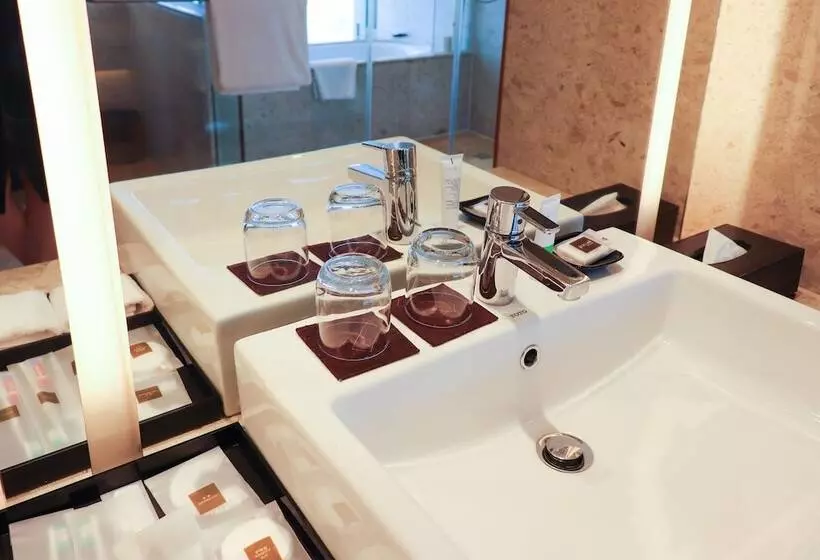 エクゼクティブルーム, Swissotel Foshan, Guangdong