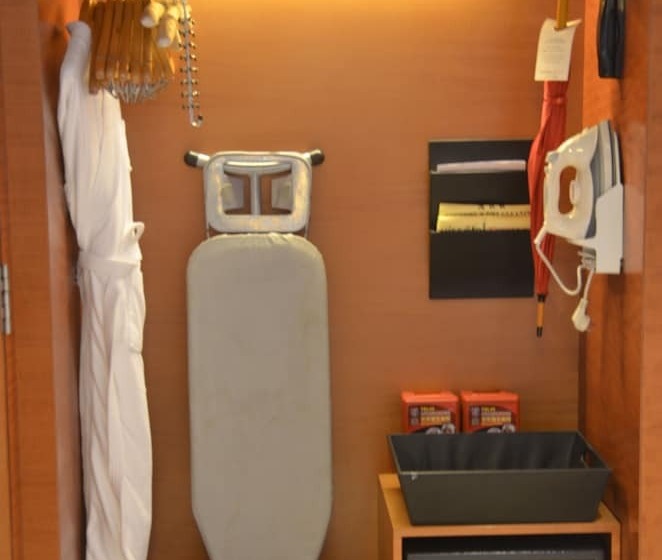 اتاق اجرایی, Swissotel Foshan, Guangdong