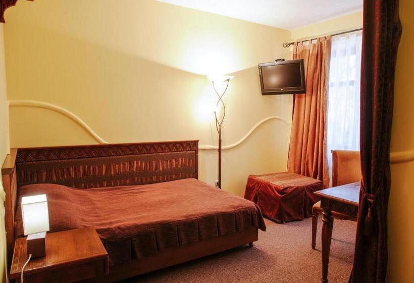 Номер Superior Одноместный, трипільське сонце