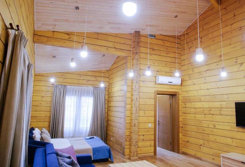 Семейный Полулюкс, трипільське сонце