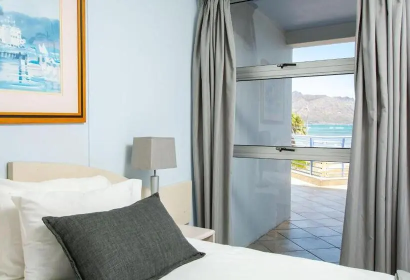 スイート, False Bay Inn