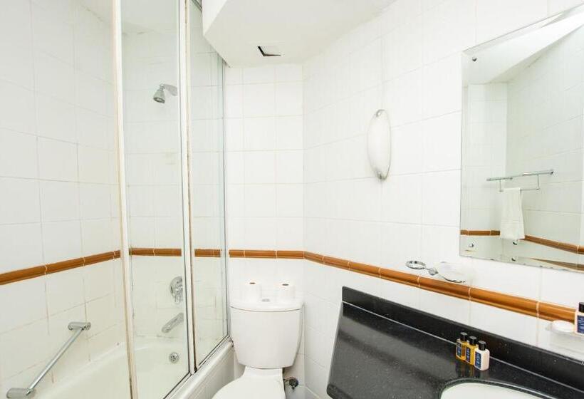 جناح, False Bay Inn